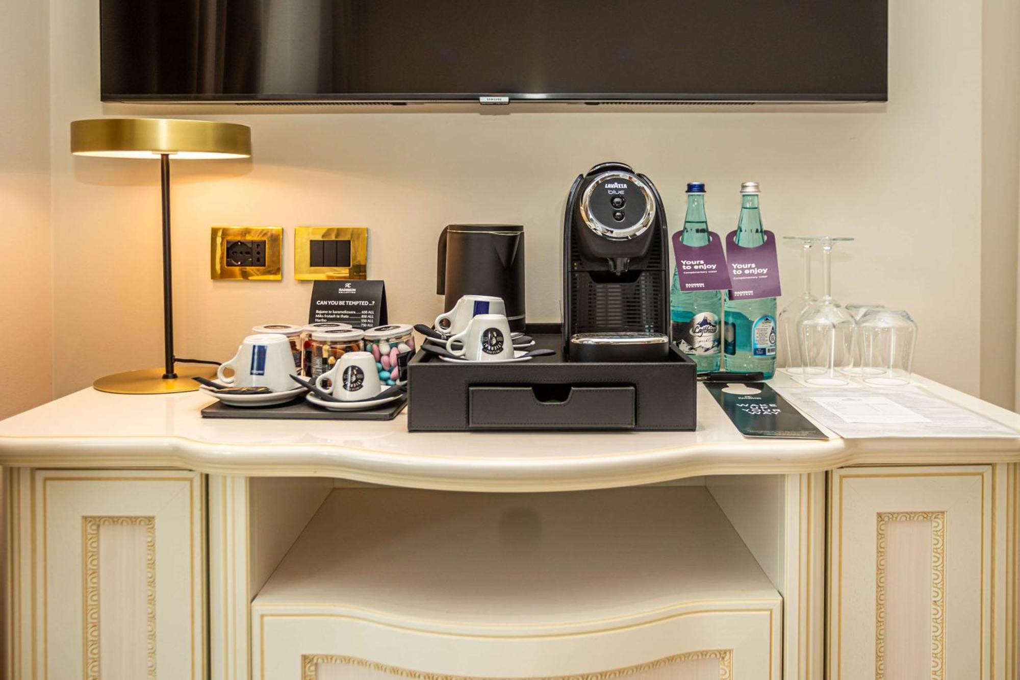 Radisson Collection Morina Hotel, Tirana Selita e Vogel ภายนอก รูปภาพ